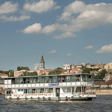 Jahting Klub Kej Gasthof 2*